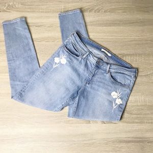 Levi’s 711 skinnymid rise jeans